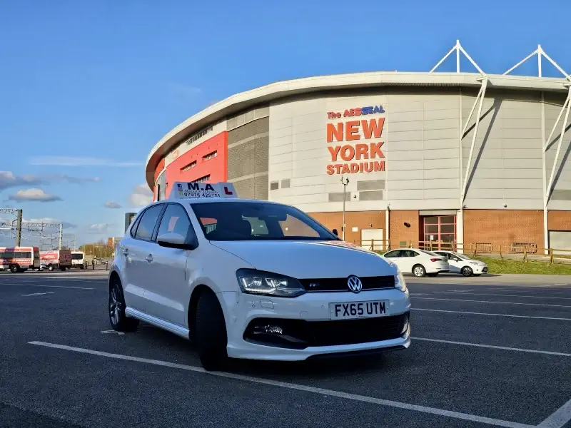 driving lesson rotherham.webp